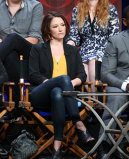 Chyler Leigh feet photo thumbnail