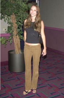 Chyler Leigh feet photo thumbnail