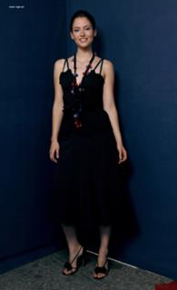 Chyler Leigh feet photo thumbnail