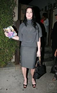 Chyna feet photo thumbnail