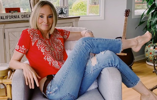 Chynna Phillips feet photo 4