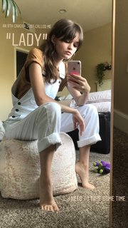 Ciara Bravo feet photo thumbnail