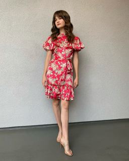 Ciara Bravo feet photo thumbnail