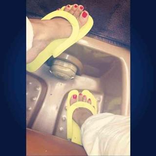 Ciara feet photo thumbnail