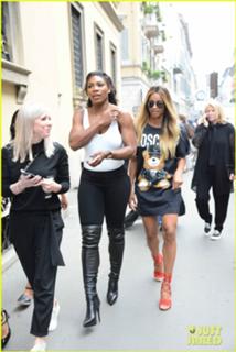 Ciara feet photo thumbnail