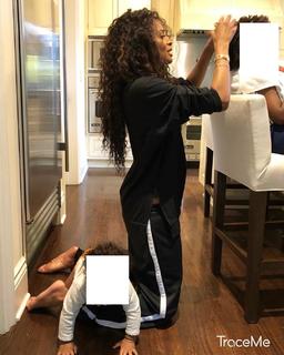 Ciara feet photo thumbnail