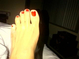 Ciara feet photo thumbnail