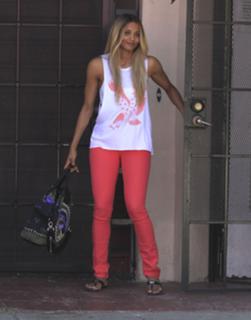 Ciara feet photo thumbnail