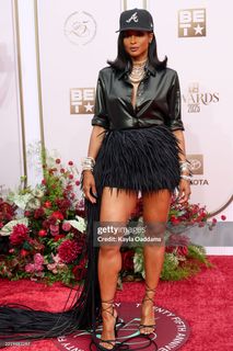 Ciara feet photo thumbnail