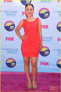 Cierra Ramirez feet photo thumbnail