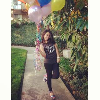 Cierra Ramirez feet photo thumbnail