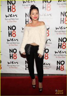 Cierra Ramirez feet photo thumbnail