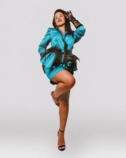 Cierra Ramirez feet photo thumbnail