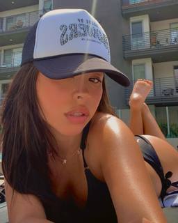 Cierra Ramirez feet photo thumbnail