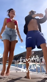 Cierra Ramirez feet photo thumbnail