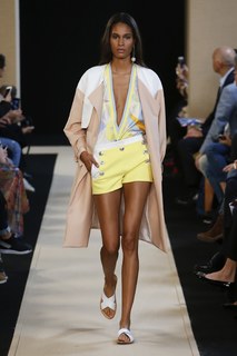 Cindy Bruna feet photo 7