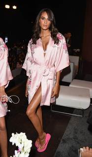 Cindy Bruna feet photo 12