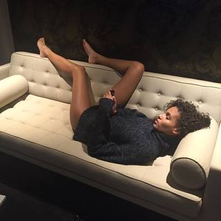 Cindy Bruna feet photo 9
