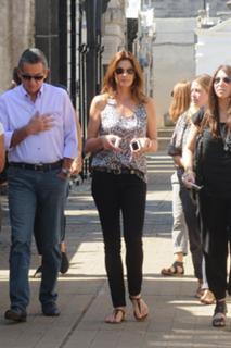 Cindy Crawford feet photo thumbnail