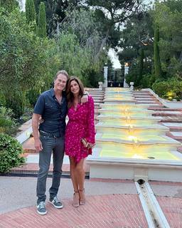 Cindy Crawford feet photo thumbnail
