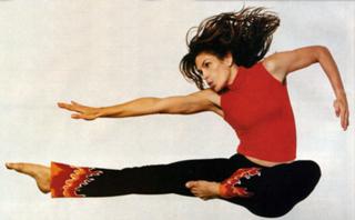 Cindy Crawford feet photo thumbnail