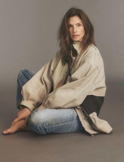 Cindy Crawford feet photo thumbnail