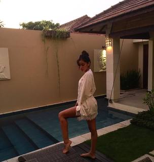 Cindy Kimberly feet photo thumbnail