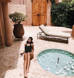 Cindy Kimberly feet photo thumbnail