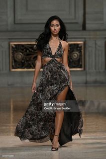 Cindy Kimberly feet photo thumbnail