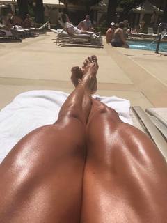 Cindy Landolt feet photo thumbnail