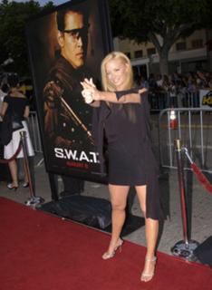 Cindy Margolis feet photo 16