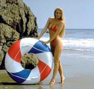 Cindy Margolis feet photo 2