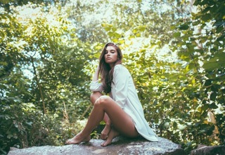 Cindy Mello feet photo thumbnail