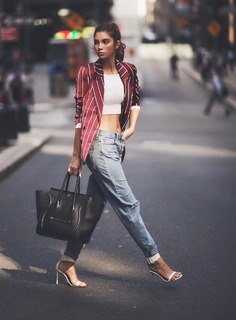 Cindy Mello feet photo thumbnail