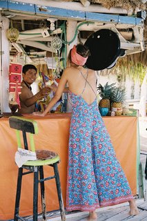 Cindy Mello feet photo thumbnail