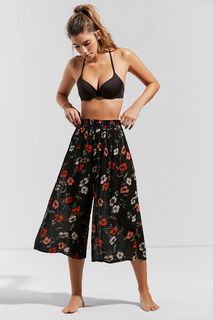 Cindy Mello feet photo thumbnail