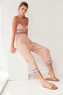 Cindy Mello feet photo thumbnail