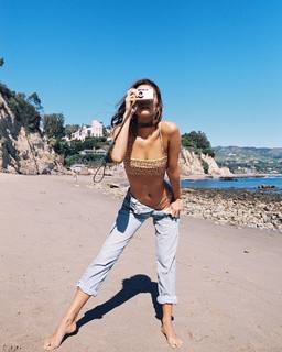 Cindy Mello feet photo thumbnail