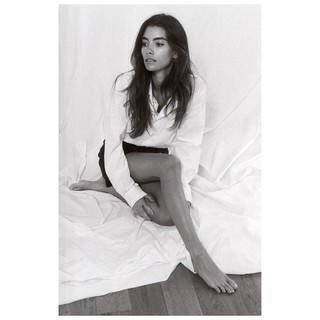 Cindy Mello feet photo thumbnail