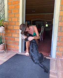 Cindy Mello feet photo thumbnail