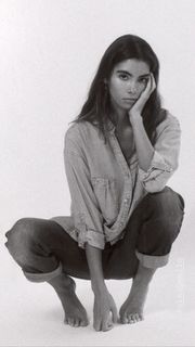 Cindy Mello feet photo thumbnail