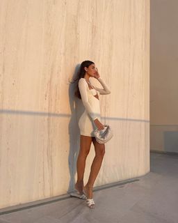 Cindy Mello feet photo thumbnail