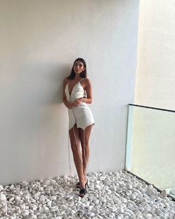 Cindy Mello feet photo thumbnail