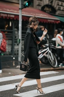 Cindy Mello feet photo thumbnail