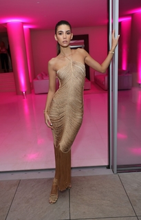 Cindy Mello feet photo thumbnail