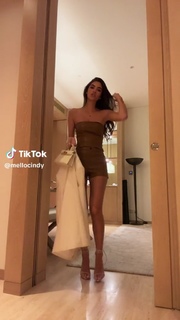 Cindy Mello feet photo thumbnail