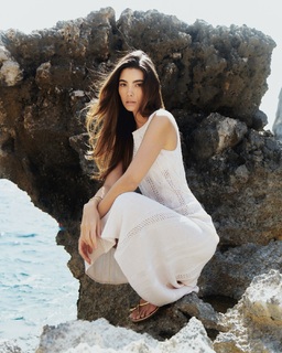 Cindy Mello feet photo thumbnail