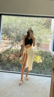 Cindy Mello feet photo thumbnail