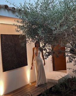 Cindy Mello feet photo thumbnail