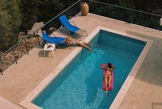 Cindy Mello feet photo thumbnail